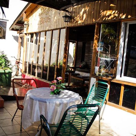 Krieger Haus Hostel Πουέρτο Ιγκουασού Εξωτερικό φωτογραφία
