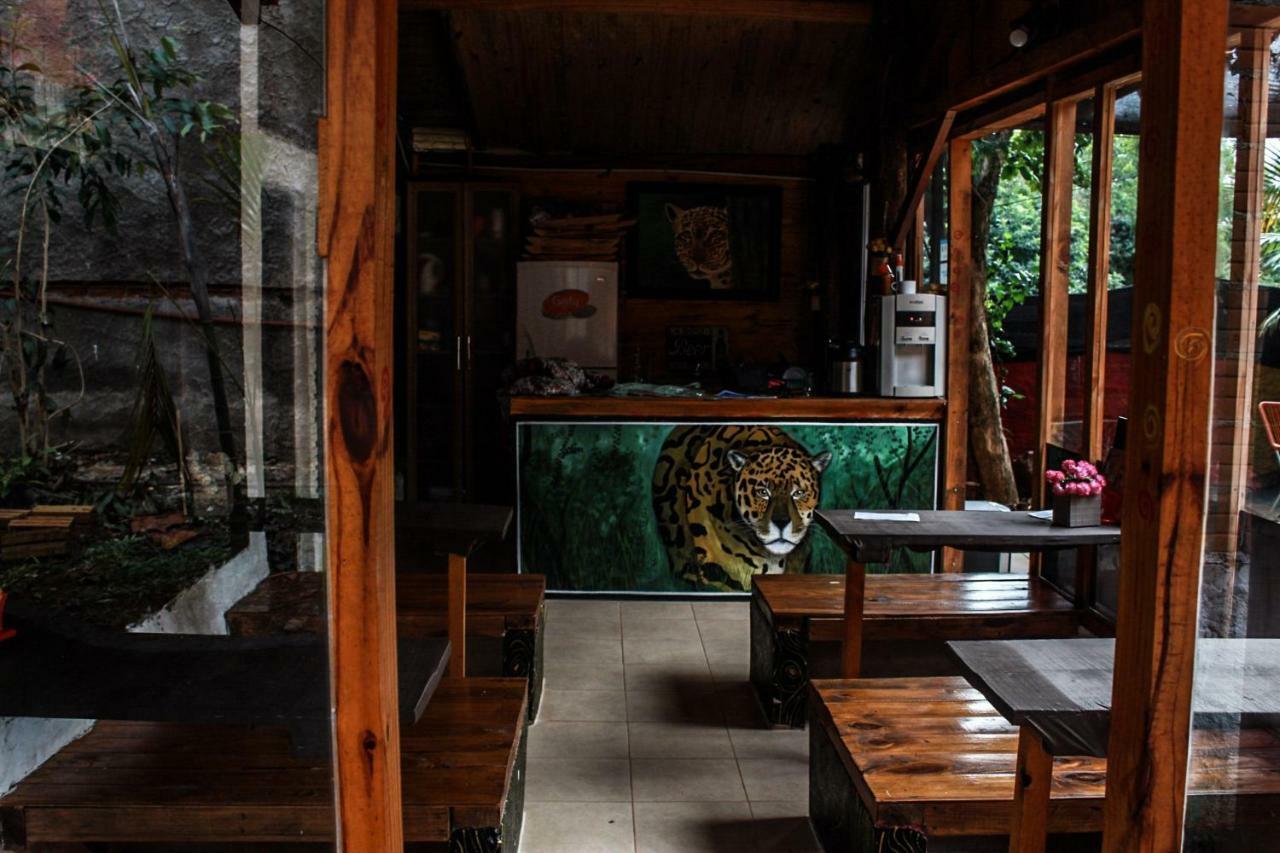 Krieger Haus Hostel Πουέρτο Ιγκουασού Εξωτερικό φωτογραφία